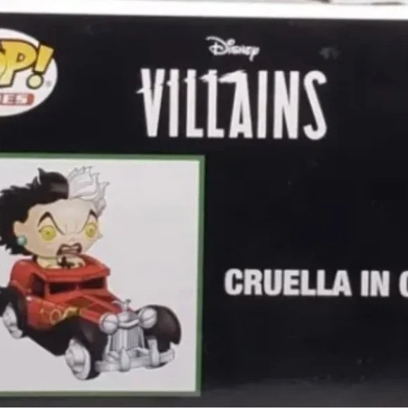 Funko rides 61 Disney Villains
-Cruella in Car (HT Esclusive ) - Picture 5 of 9